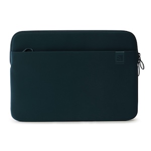 iPhone_15_Green_PDP_Image_Position-1__en-US