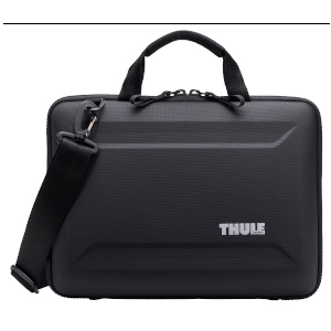 iPhone_15_Green_PDP_Image_Position-1__en-US