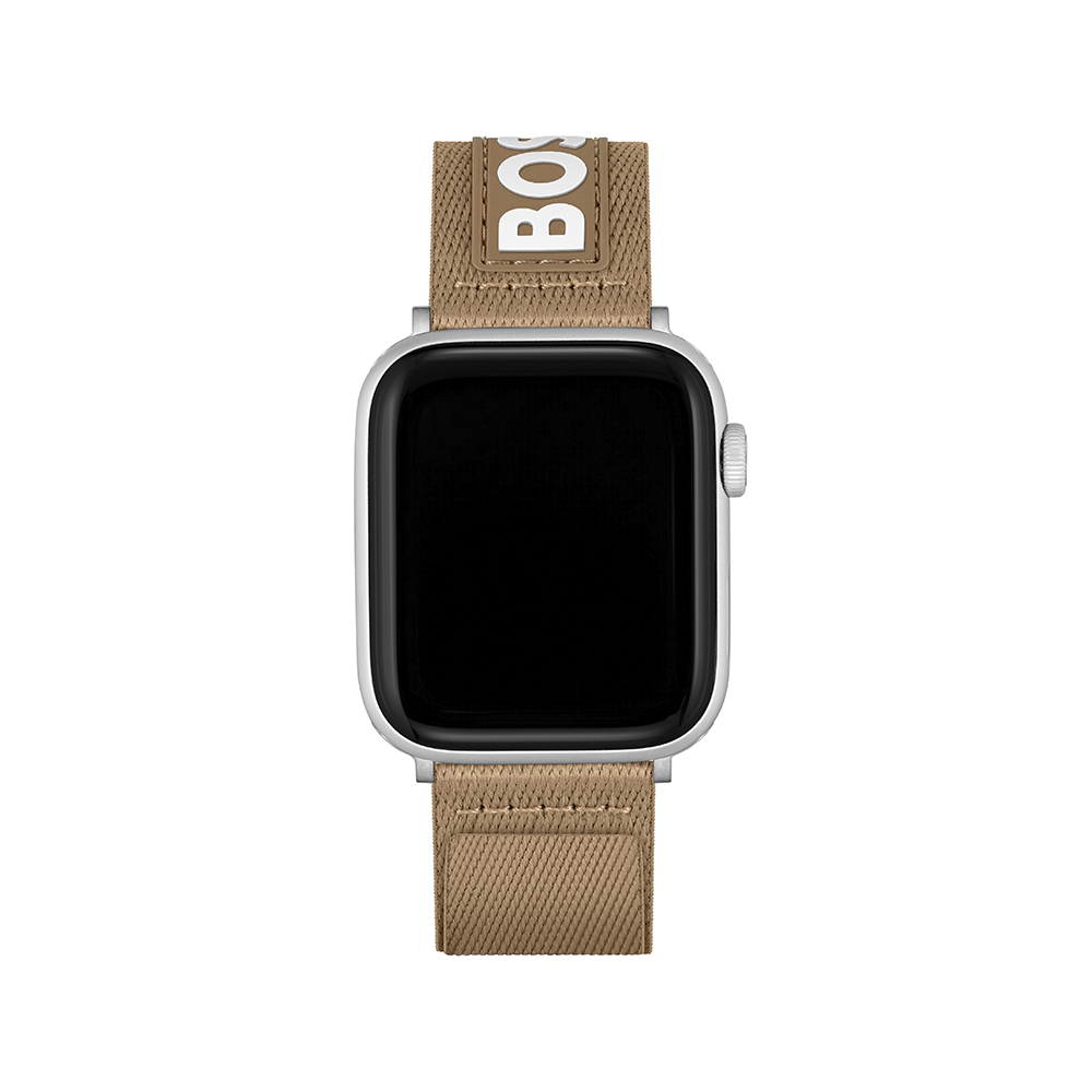 Correa Boss de plástico destinado al océano para Apple Strap (42mm-44mm-45 mm) de color camello con el logo en silicón blanco, el cierre con velcro para fácil ajuste, casual y comoda. Producto responsable. No incluye Apple watch.